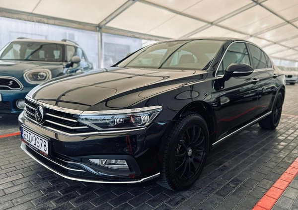 Volkswagen Passat cena 99900 przebieg: 130000, rok produkcji 2020 z Witkowo małe 781